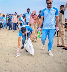 ASTA Foundation Conducts Beach Cleaning & Awareness Campaign at Cox’s Bazar Beach - photo 5